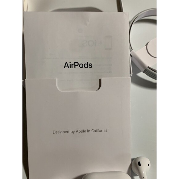 Apple Air Pods Model A2031 (2nd Generation) with Charging Case + Lightning Cable - Picture 10 of 11